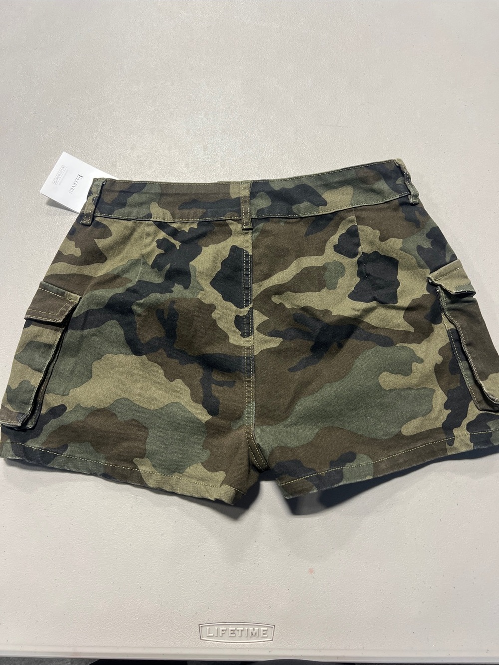 Zara Camo Cargo Mini Shorts - Green Multi - Picture 2 of 3
